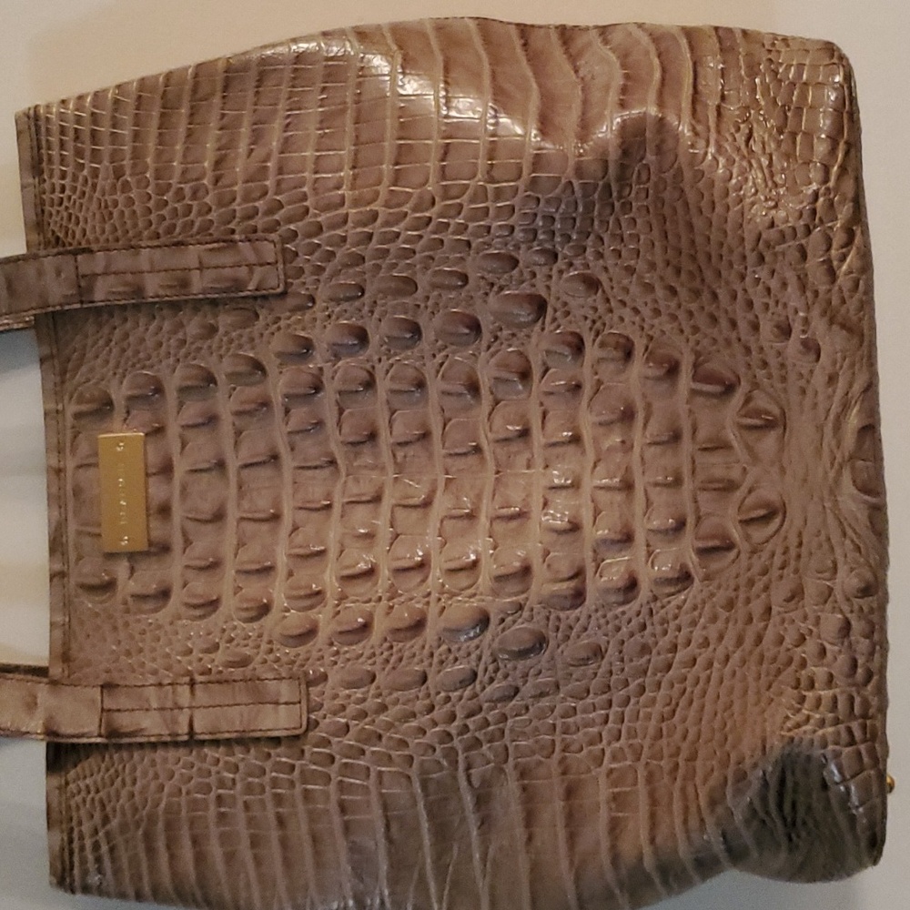 Brahmin Taupe/ Beige Croc bag (sz M) - Picture 2 of 13
